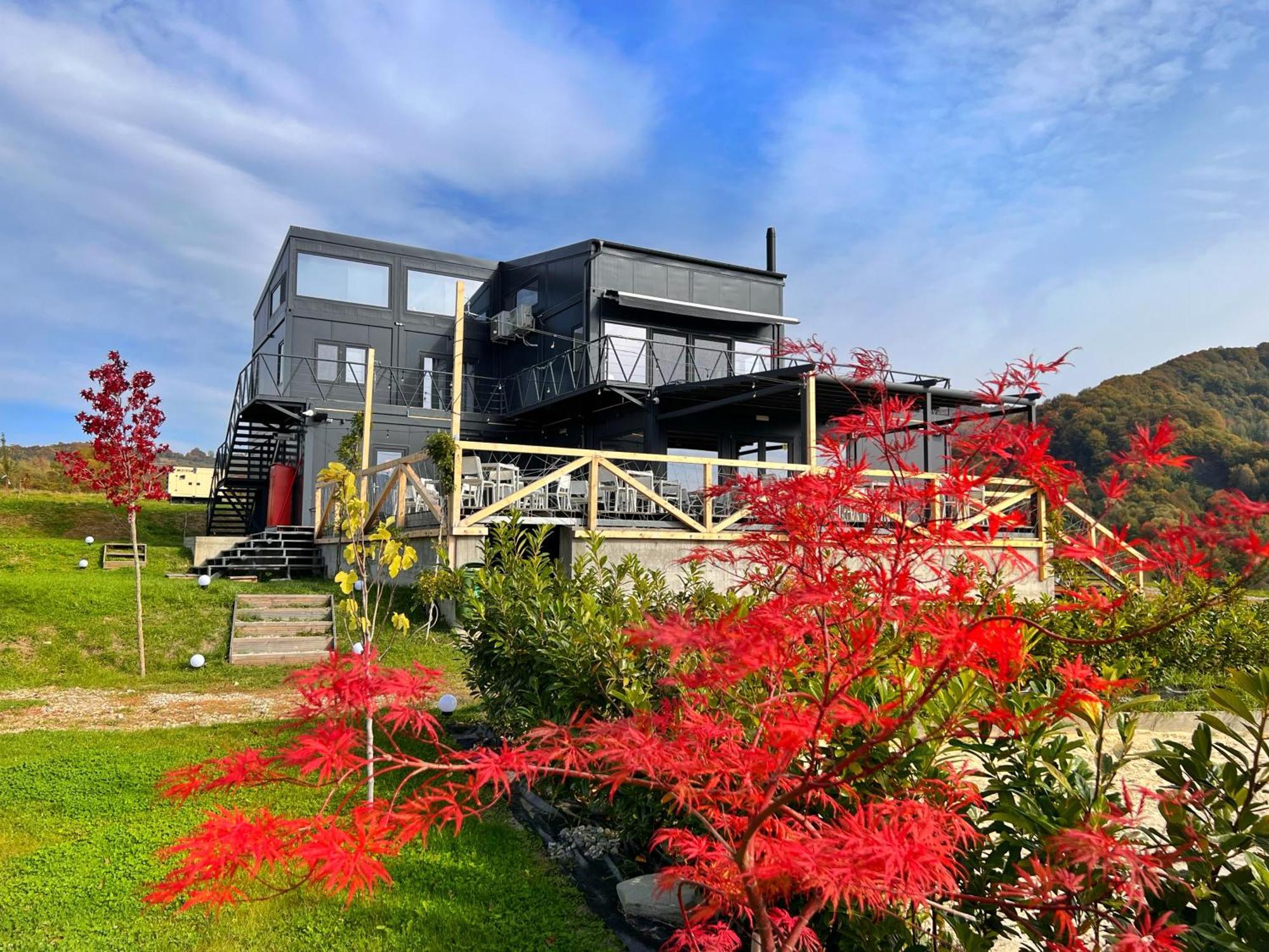 Flandra Glamping Hotel Corbeni Eksteriør billede