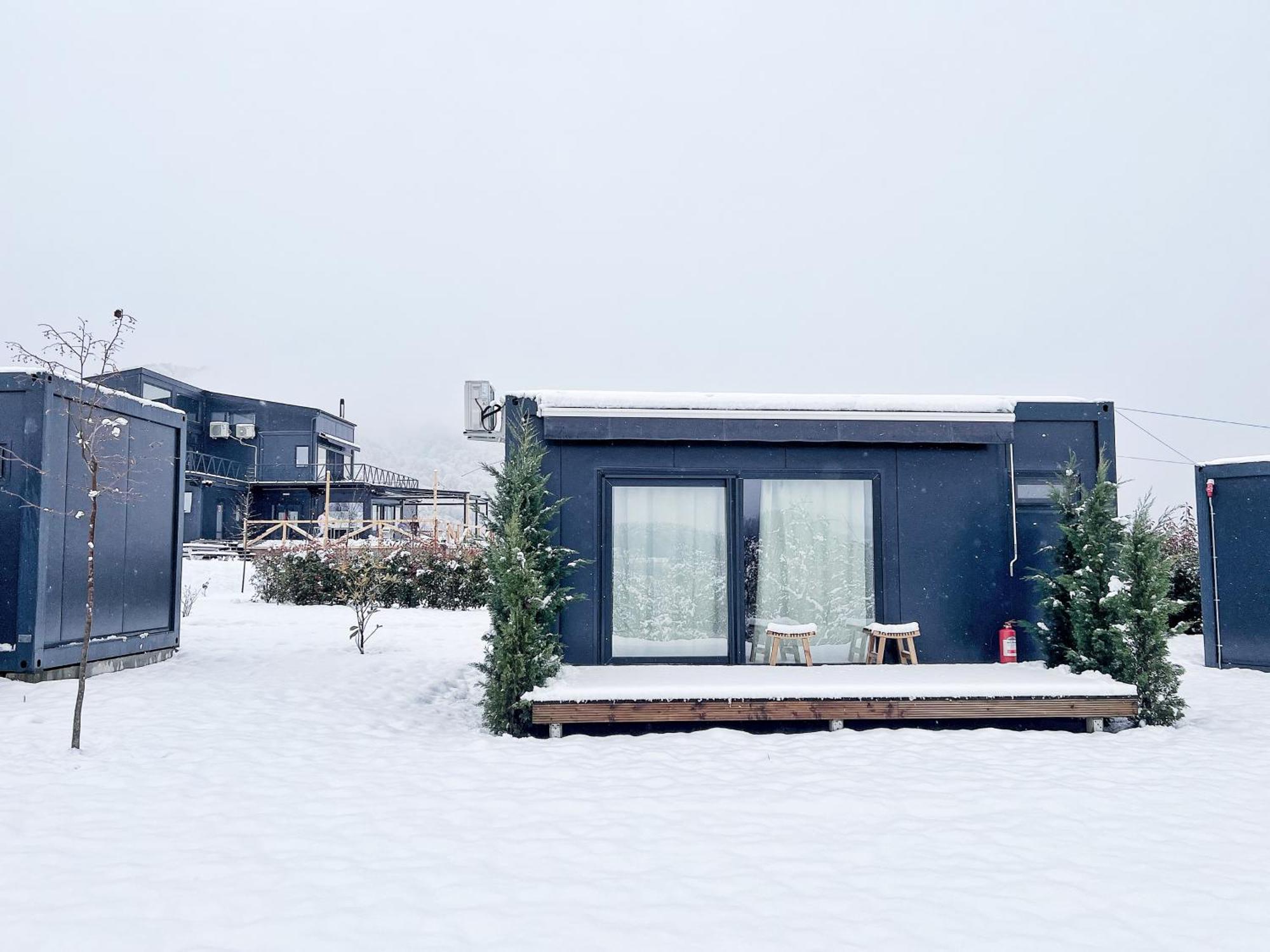 Flandra Glamping Hotel Corbeni Eksteriør billede
